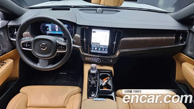 Volvo S90 — интерьер