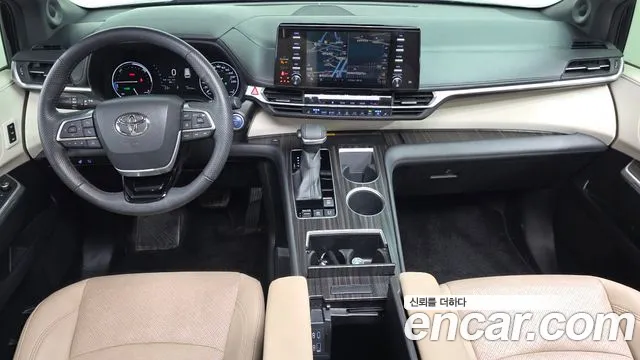 Toyota Sienna — интерьер