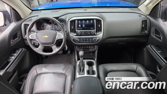Chevrolet Korea Colorado — интерьер