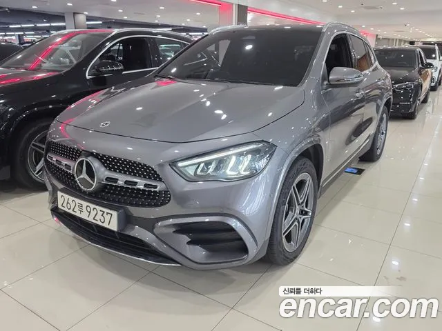 Mercedes-Benz GLA-класс