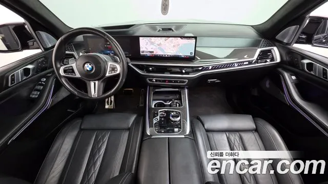 BMW X7 — интерьер