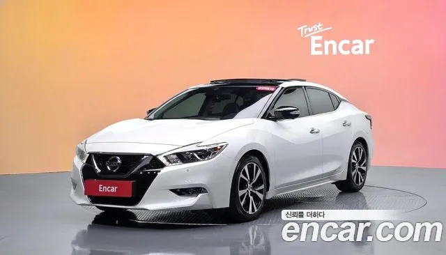 Nissan Maxima