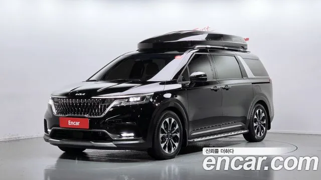 Kia Carnival — экстерьер