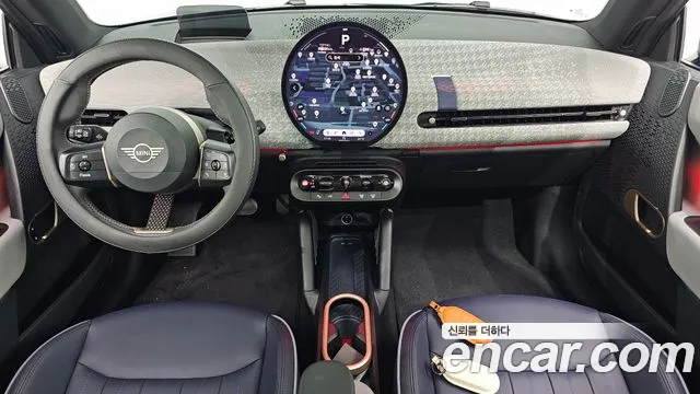 MINI Cooper — интерьер