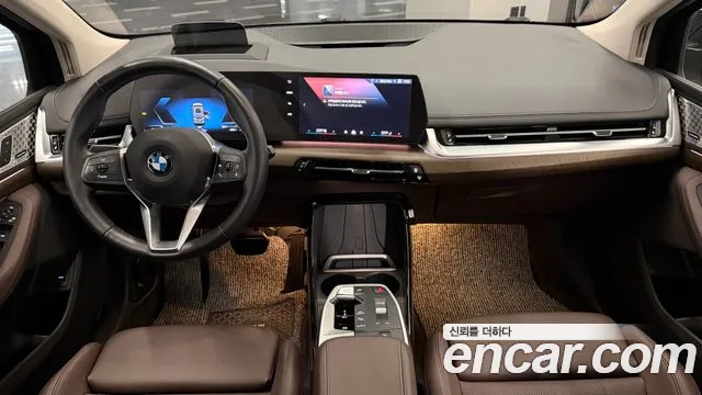 BMW 2 серия — интерьер