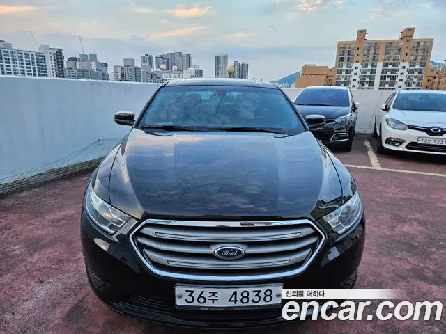 Ford Taurus — экстерьер