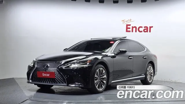 Lexus LS — экстерьер