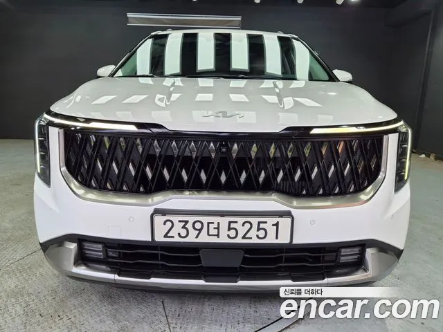 Kia Carnival — экстерьер