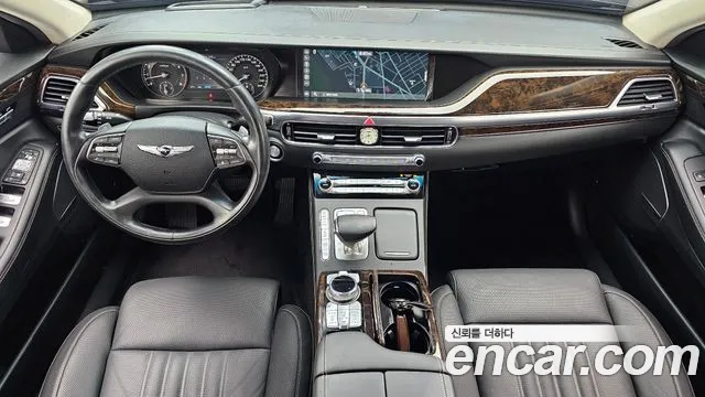 Genesis G90 — интерьер