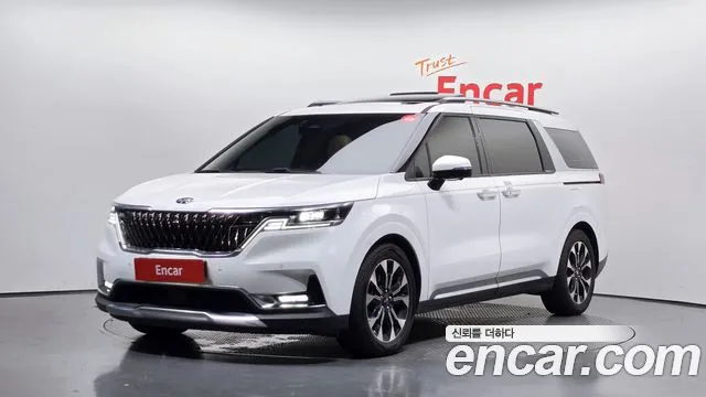 Kia Carnival — экстерьер
