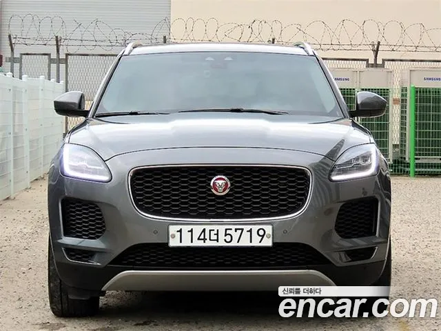 Jaguar E-Pace — экстерьер