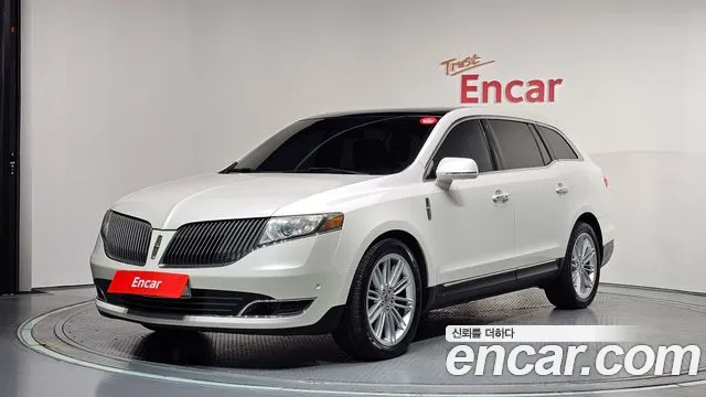Lincoln MKT — экстерьер
