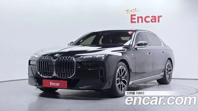 BMW 7 серия — экстерьер
