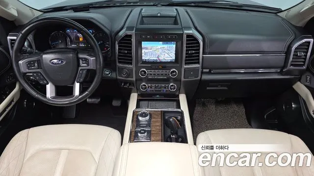 Ford Expedition — интерьер
