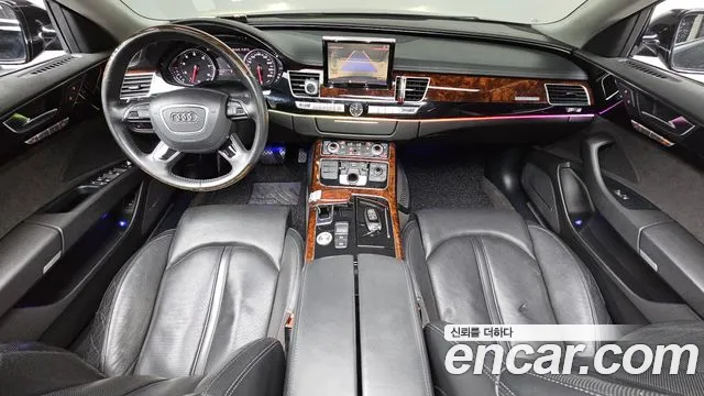 Audi A8 — интерьер