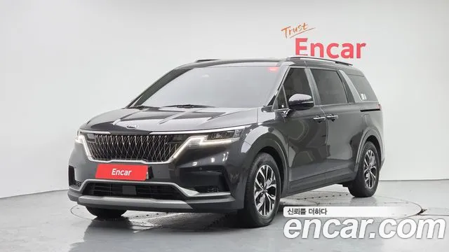 Kia Carnival — экстерьер
