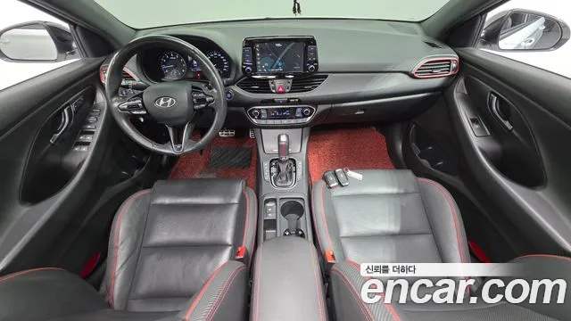 Hyundai i30 — интерьер