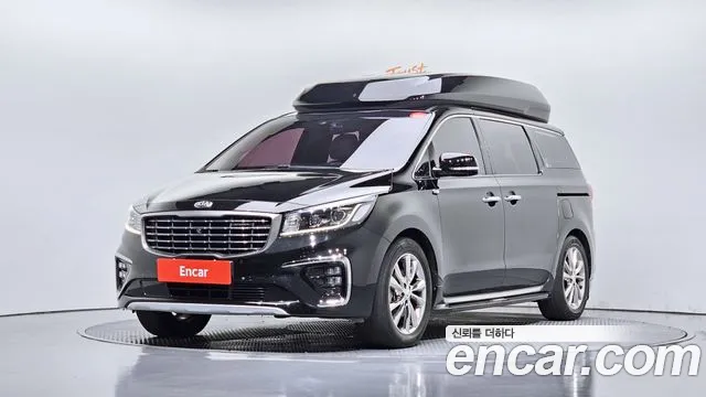 Kia Carnival — экстерьер