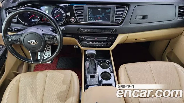 Kia Carnival — интерьер