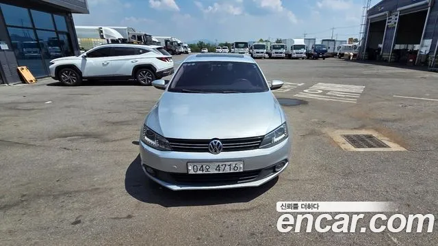 Volkswagen Jetta — экстерьер