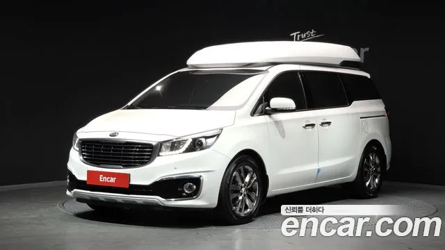 Kia Carnival — экстерьер