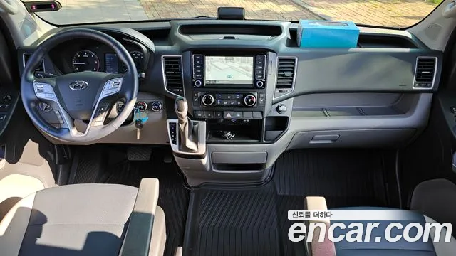 Hyundai Solati — интерьер