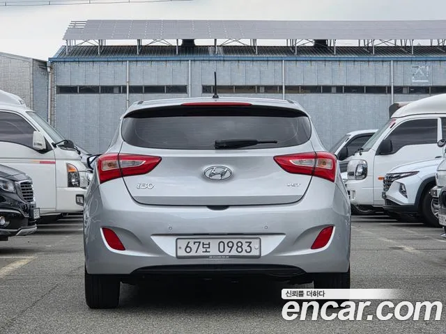 Hyundai i30 — интерьер