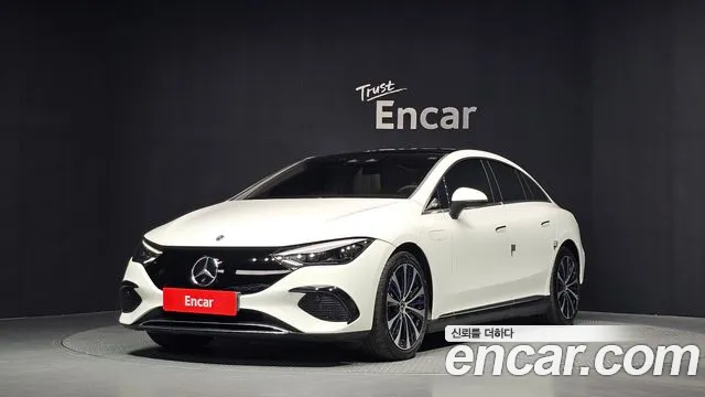 Mercedes-Benz EQE — экстерьер