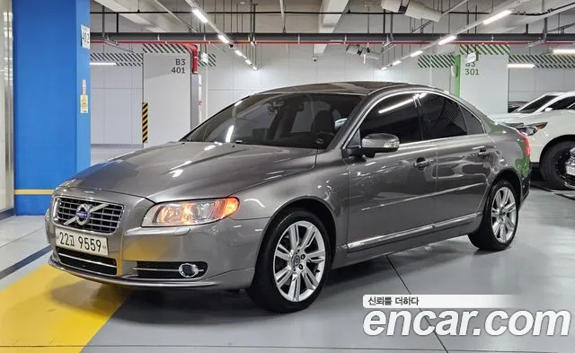 Volvo S80 — экстерьер