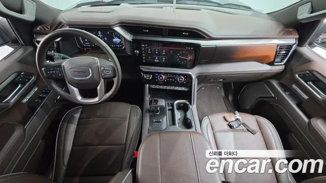 GMC Sierra — интерьер