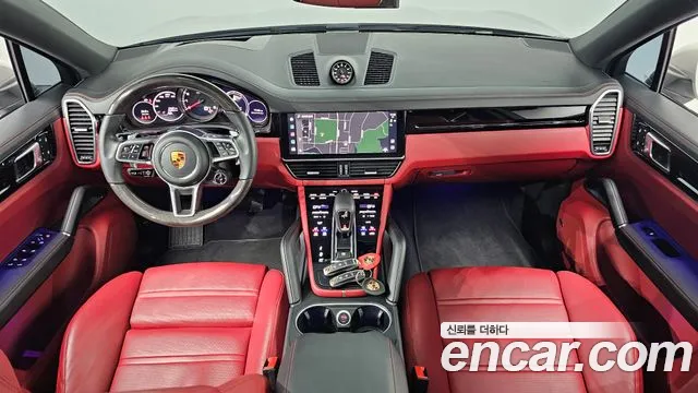 Porsche Cayenne — интерьер