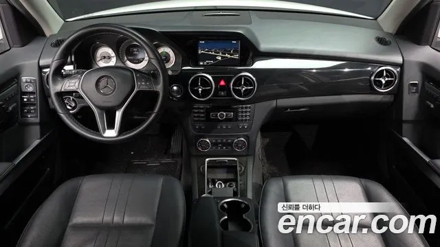 Mercedes-Benz GLK-класс — интерьер