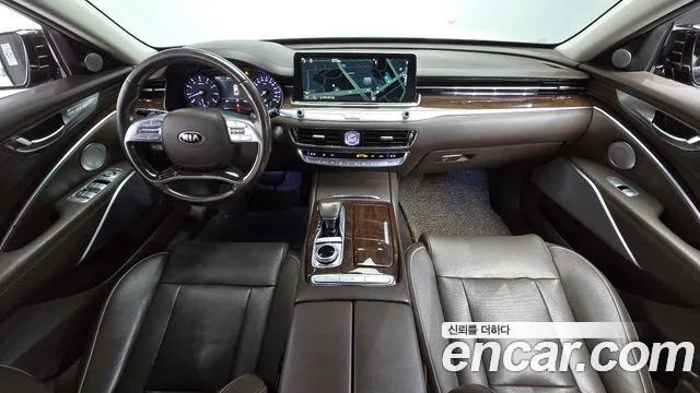 Kia K9 — интерьер