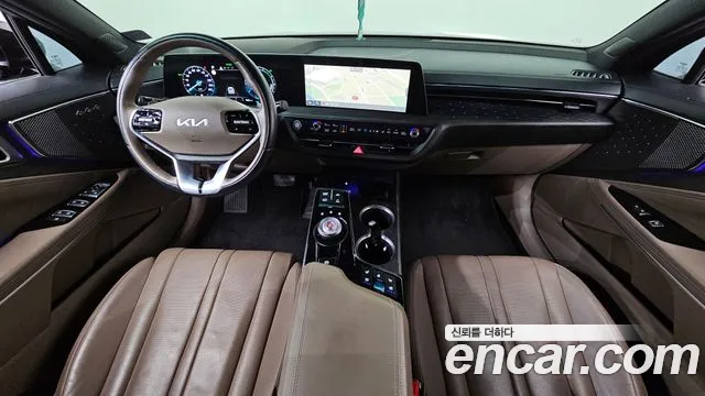 Kia K8 — интерьер