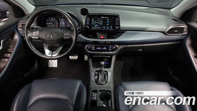Hyundai i30 — интерьер
