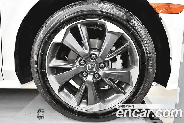 Honda Odyssey — интерьер