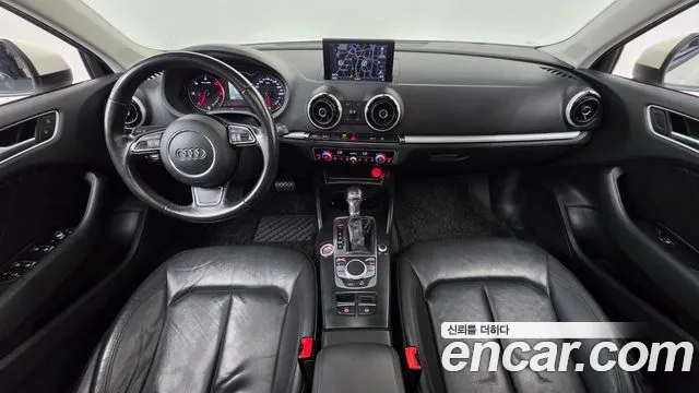 Audi A3 — интерьер