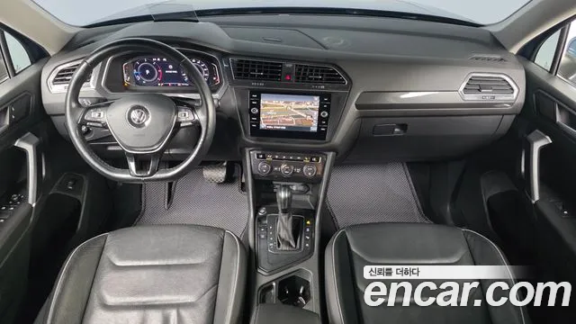 Volkswagen Tiguan — интерьер