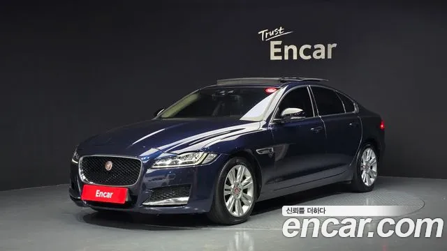 Jaguar XF — экстерьер