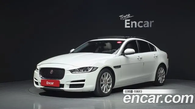 Jaguar XE — экстерьер