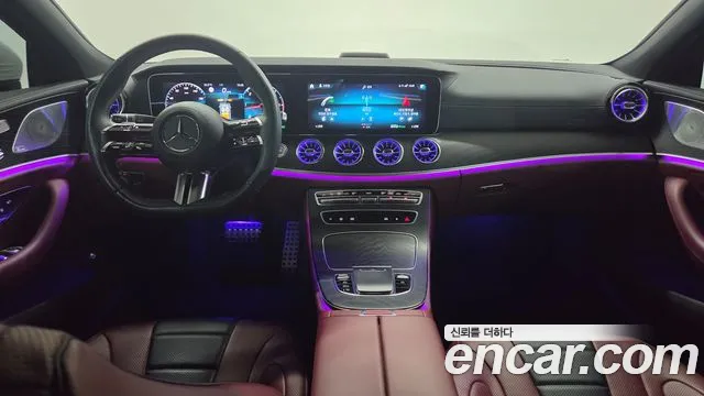 Mercedes-Benz CLS-класс — интерьер