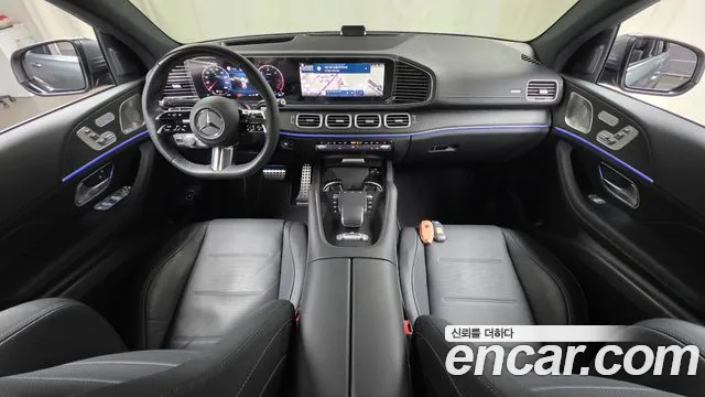 Mercedes-Benz GLE-класс — интерьер