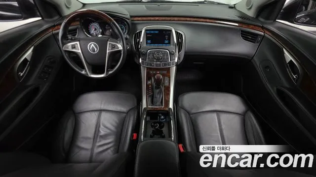 Chevrolet Korea Alpheon — интерьер