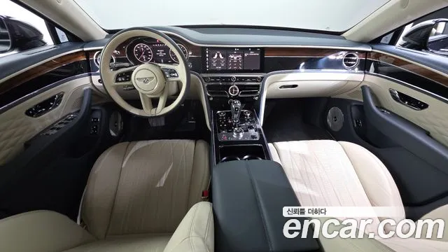 Bentley Flying Spur — интерьер