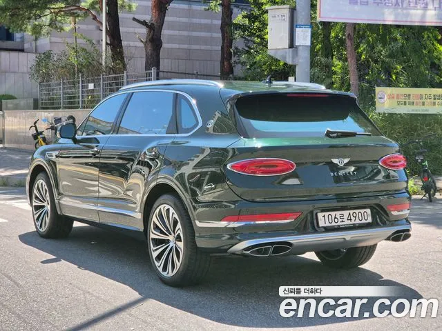 Bentley Bentayga — интерьер