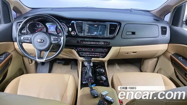 Kia Carnival — интерьер