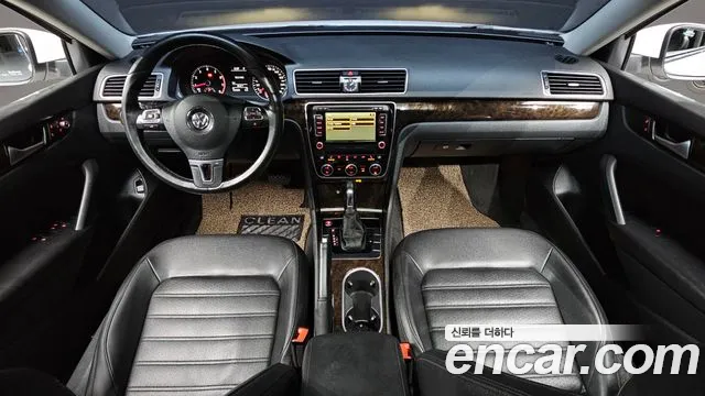 Volkswagen Passat — интерьер