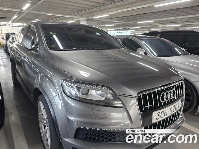 Audi Q7 — экстерьер