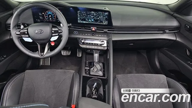 Hyundai Elantra — интерьер