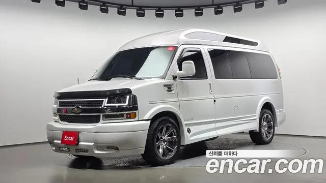 Chevrolet Express Van — экстерьер